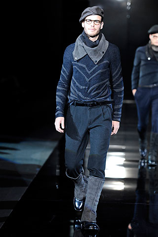 Giorgio Armani / - 2010-2011